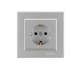 Розетка силовая (штепсельная)